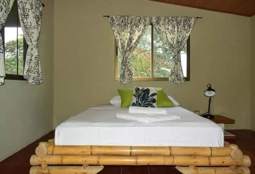 Retkeilymaja La Qhia Eco Retreat