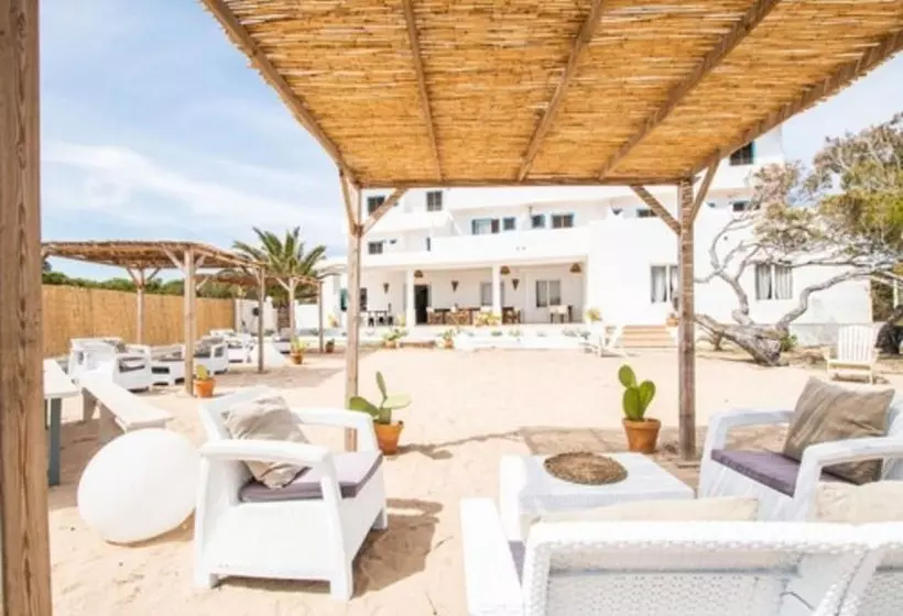 Hotelli Hostal Santi