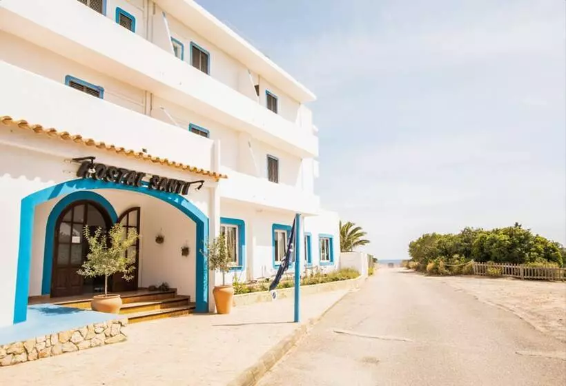 Hotelli Hostal Santi