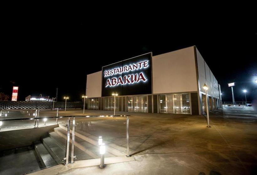 پانسیون Hostal Llanos Extremadura