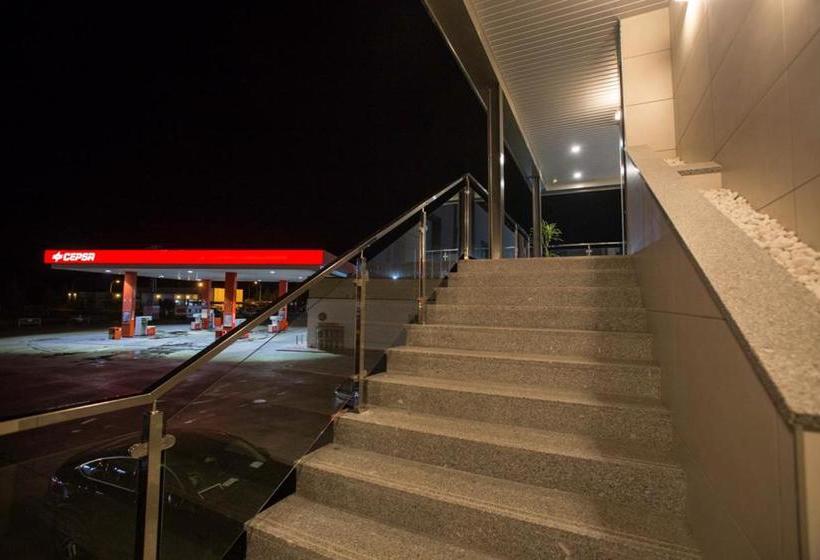 پانسیون Hostal Llanos Extremadura