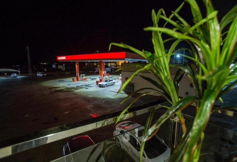 پانسیون Hostal Llanos Extremadura