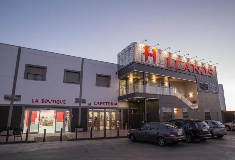 پانسیون Hostal Llanos Extremadura