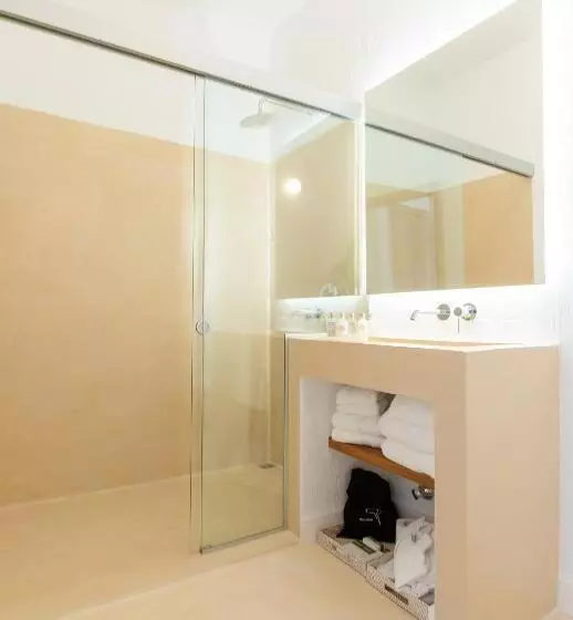 Majatalo Llonga S 11th Youth Hostel