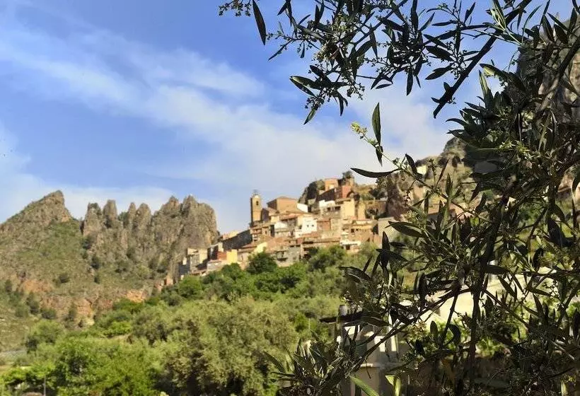 ペンション Miralmundo Alojamientos Rurales Ayna  Hostal Rural