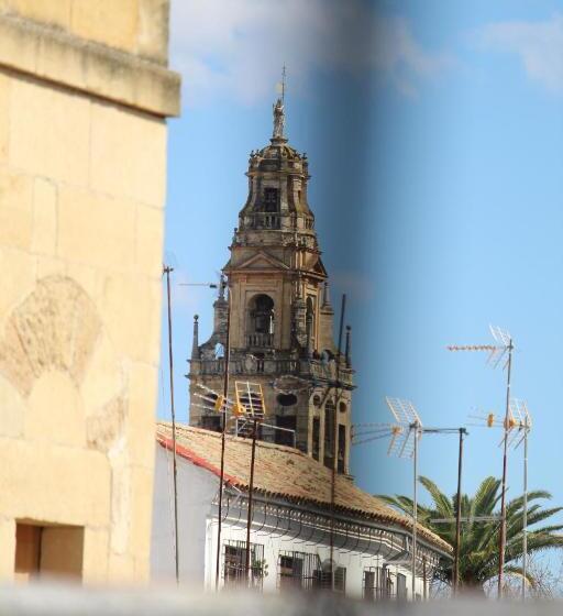 پانسیون Casa Longa