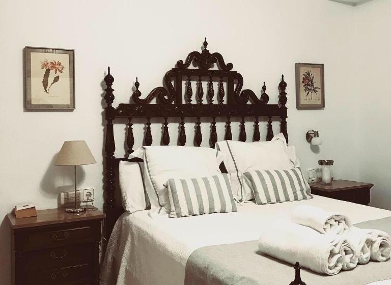 پانسیون Casa Longa