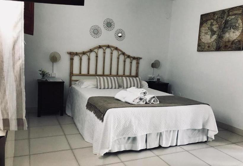 پانسیون Casa Longa