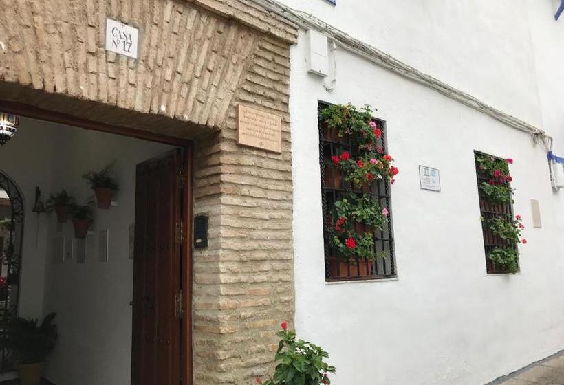 پانسیون Casa Longa