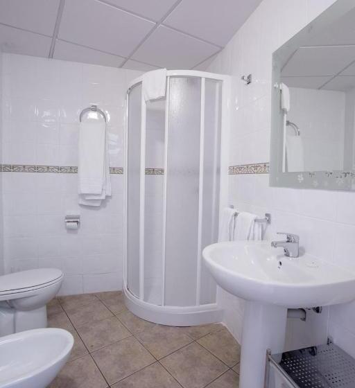 بنسيون Hostal Antiguo Hospital