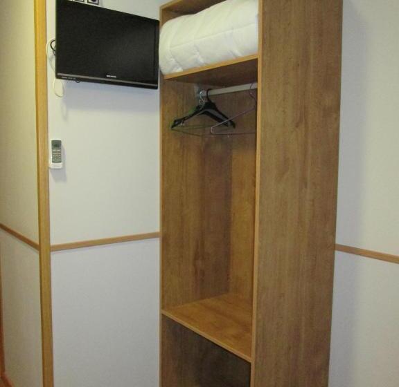 بنسيون Hostal Banderas