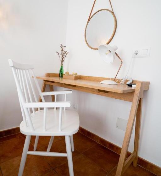 پانسیون Hostal Sa Posada Set Cales