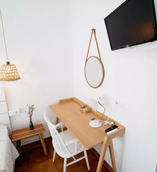 پانسیون Hostal Sa Posada Set Cales