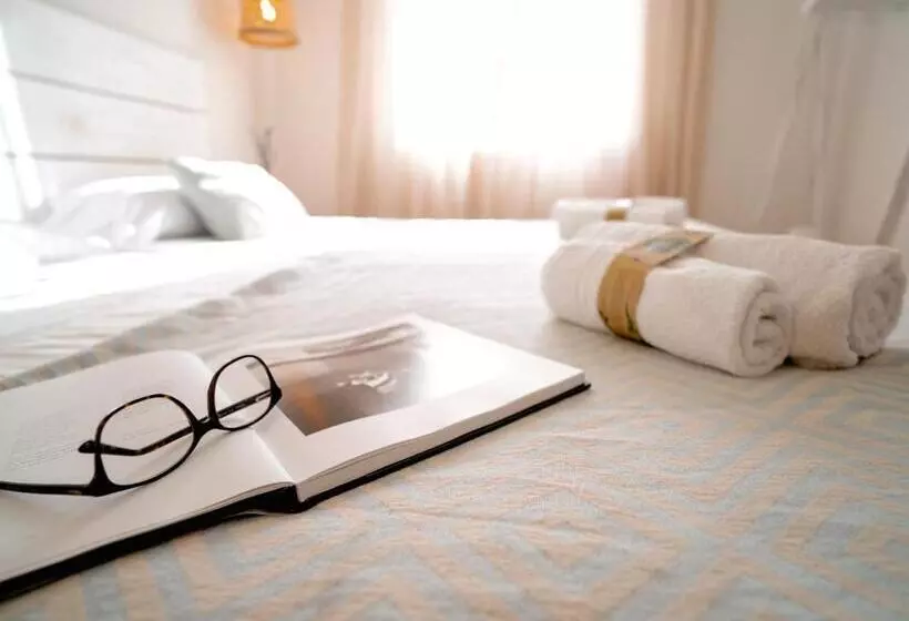 پانسیون Hostal Sa Posada Set Cales