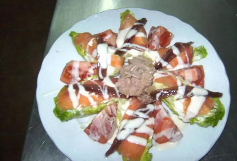 پانسیون Hostal La Aldaba