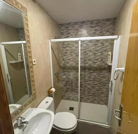 Majatalo Hostal Tres Hermanos