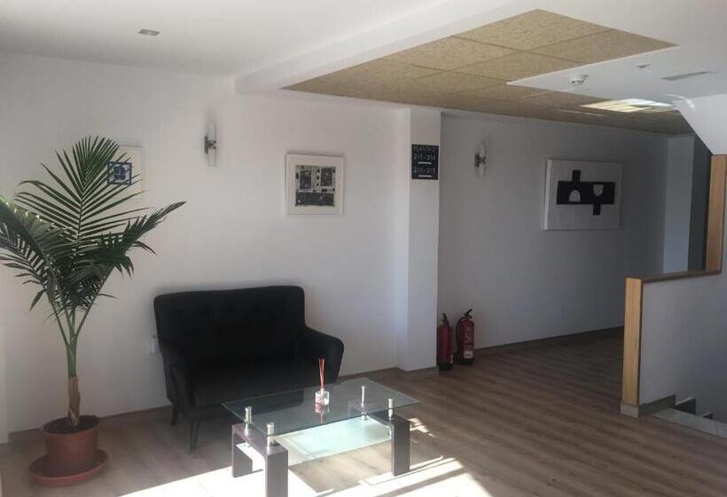 Пансион Hostal   Restaurante Playa Azul