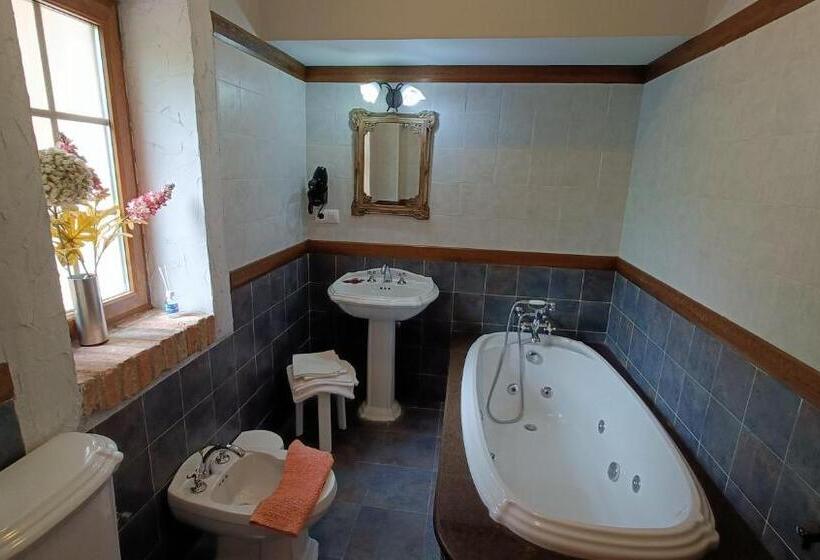 فندق صغير Posada El Manjon