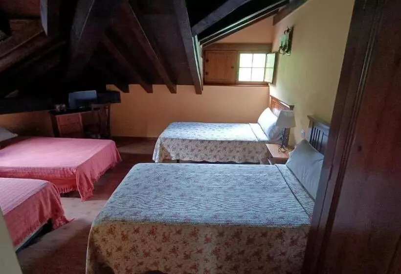 Retkeilymaja Posada El Manjon