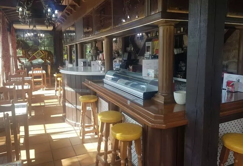 Retkeilymaja Posada El Manjon