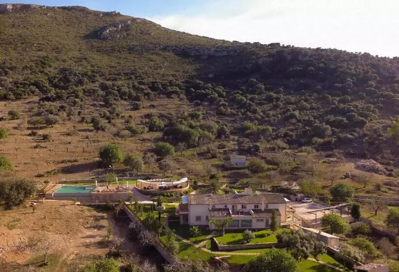 هتل Agroturismo S Arboçar