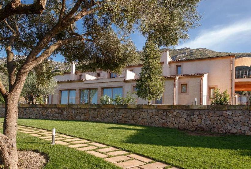 هتل Agroturismo S Arboçar