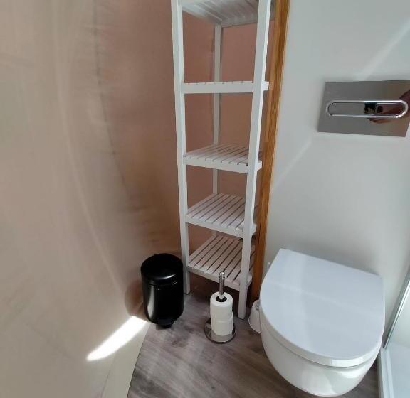 هتل Bahía de Ávalos