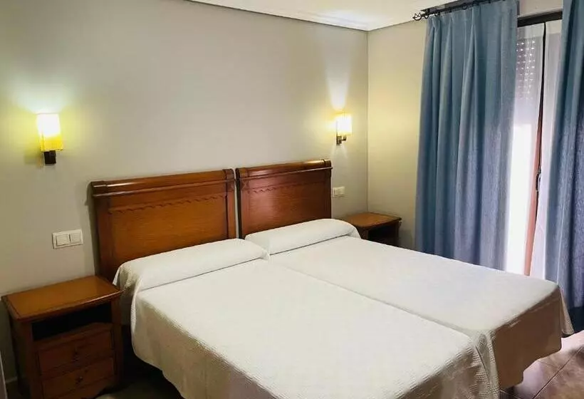 ペンション Hostal Labranza