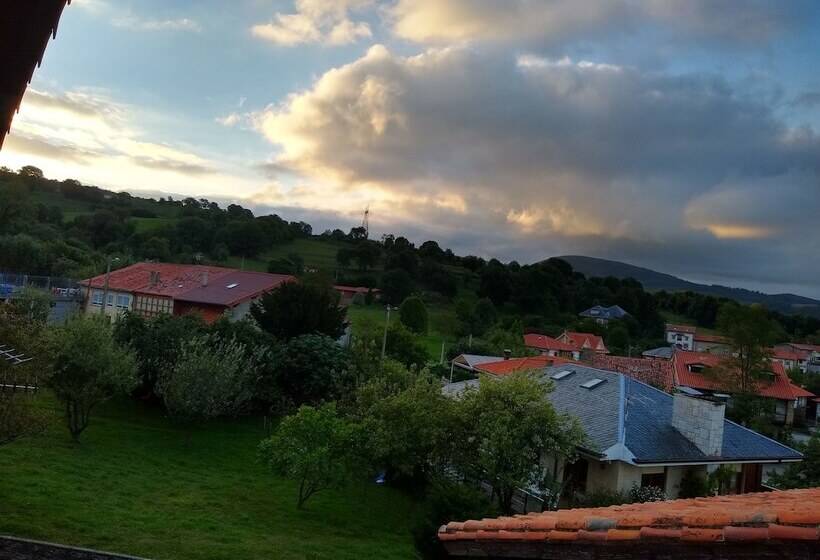 ユースホステル La Casa Del Castillo