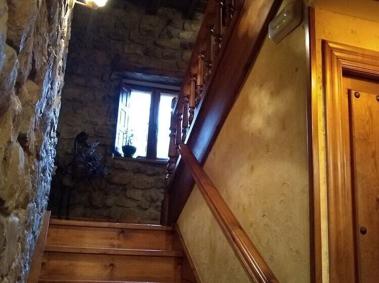 ユースホステル La Casa Del Castillo