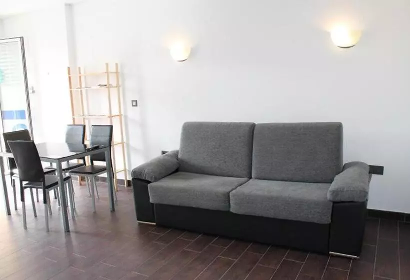 Apartamentos Turísticos Vistademar