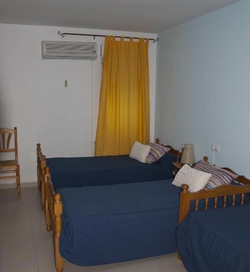 펜션 Hostal Y Apartamentos La Vereda