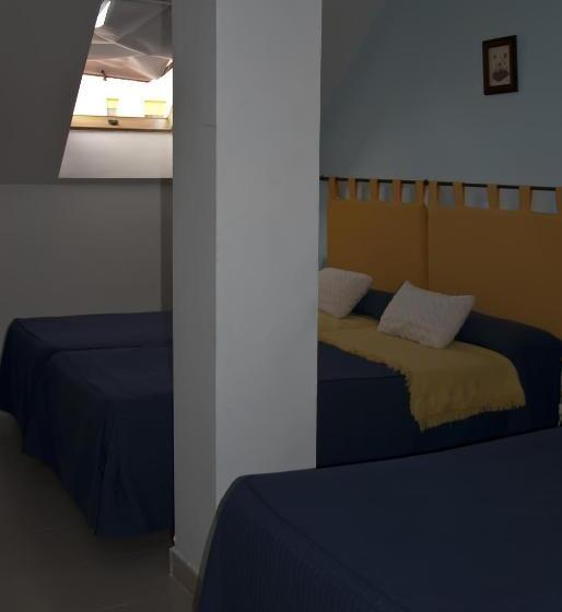 펜션 Hostal Y Apartamentos La Vereda