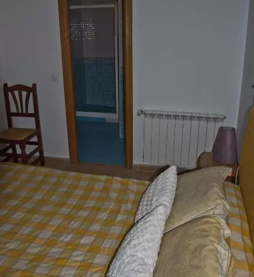 پانسیون Hostal Y Apartamentos La Vereda