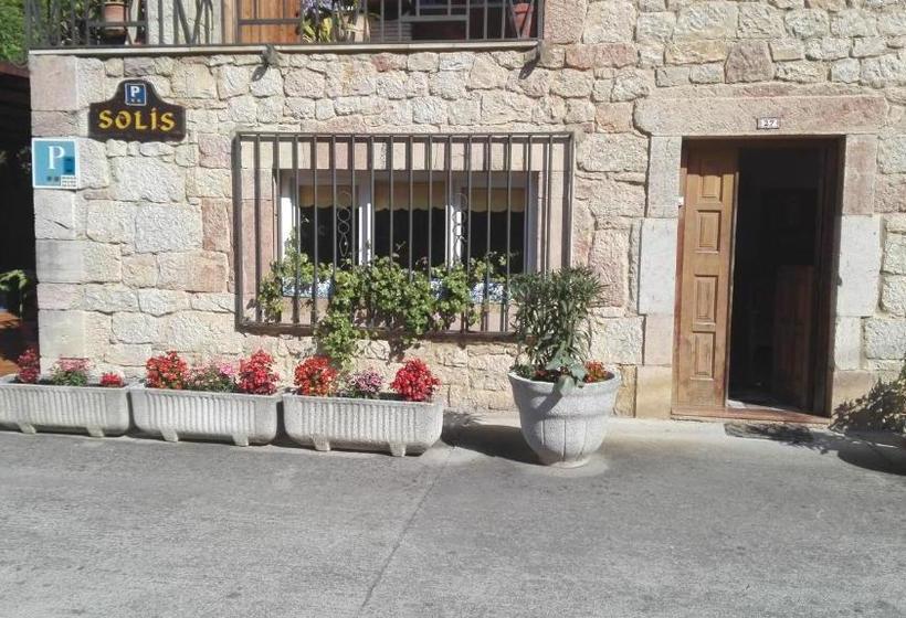 Pensión Solís
