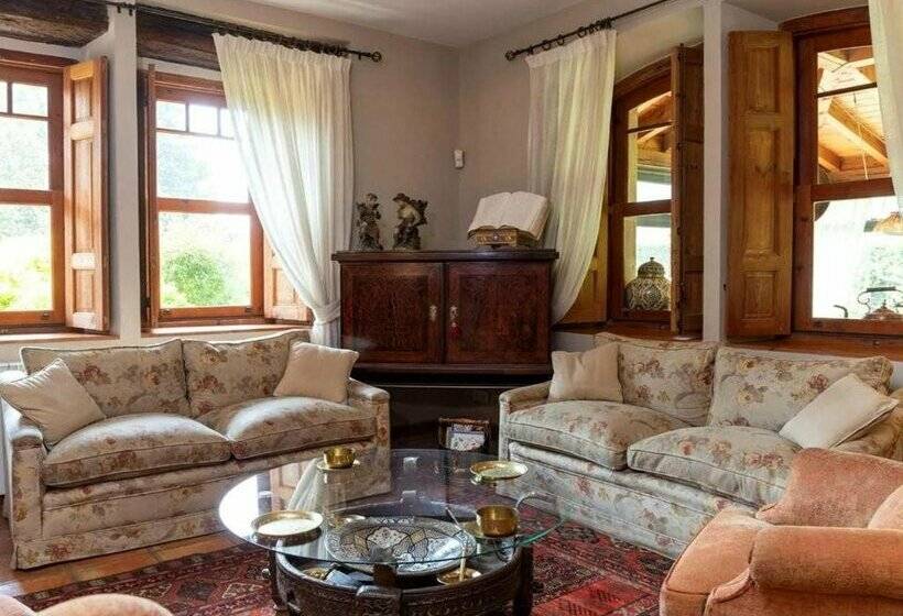 Отель Posada Los Lienzos