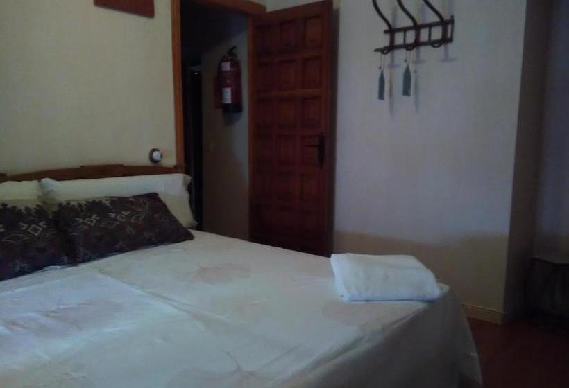 Пансион Casa Rural Santa Maria Del Guadiana