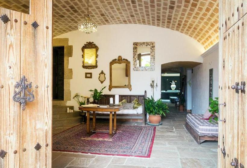 펜션 El Palauet De Monells Adults Only