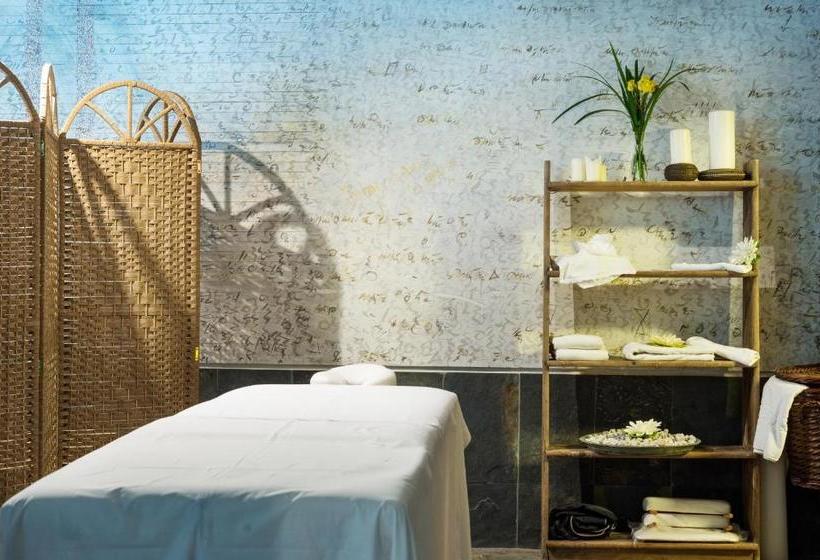 펜션 El Palauet De Monells Adults Only