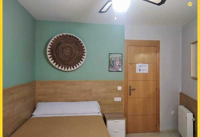 پانسیون Habitaciones Barra89