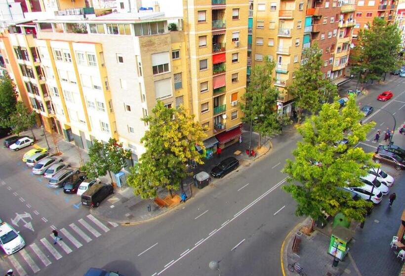 پانسیون Habitaciones Barra89