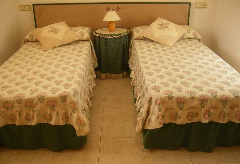 Пансион Hostal Casa Patricio