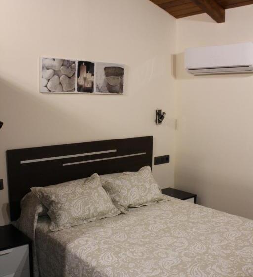 פנסיון Hostal Extremeño