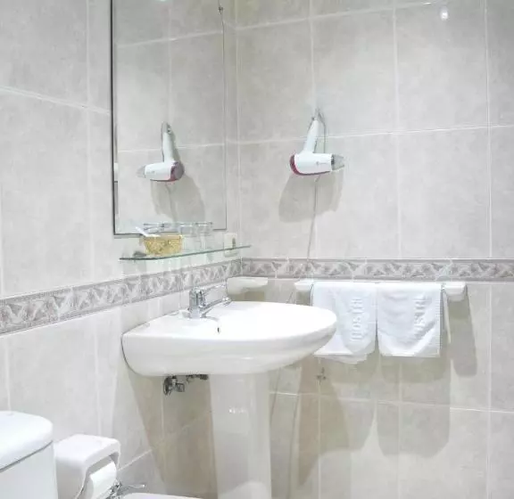 ペンション Hostal Paz