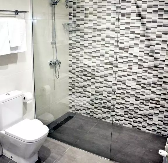 ペンション Hostal Paz