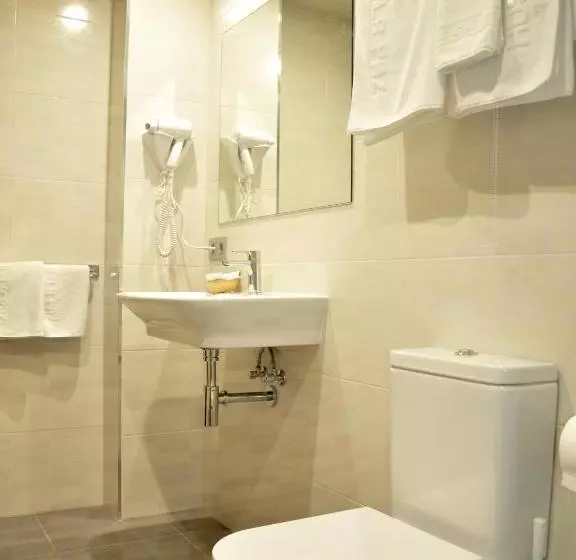 ペンション Hostal Paz