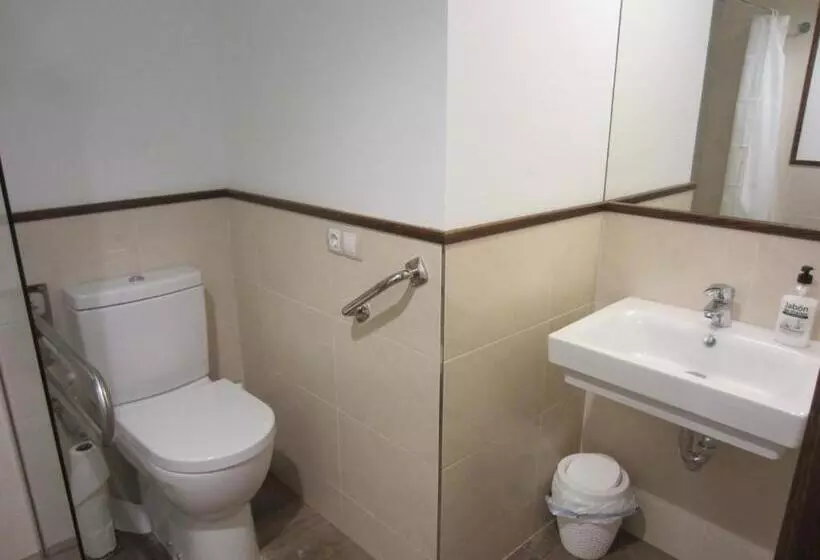 پانسیون Matxitxulo Family Rooms