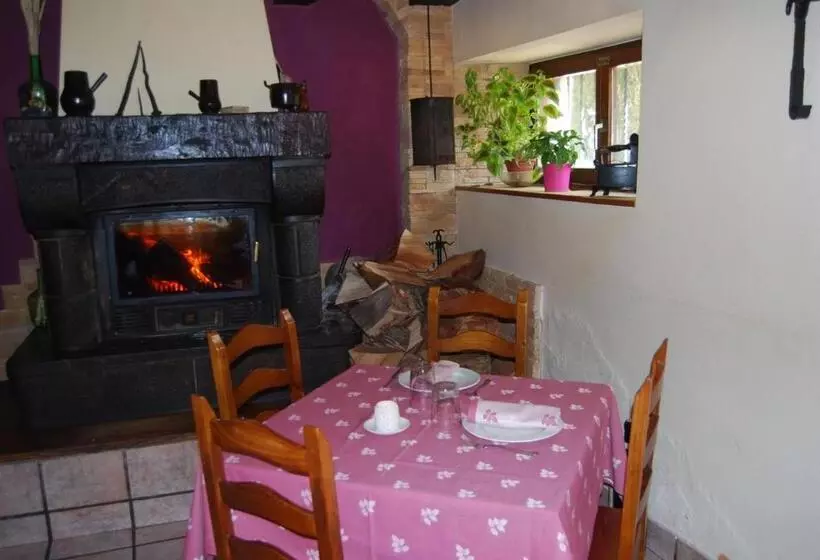 پانسیون Matxitxulo Family Rooms