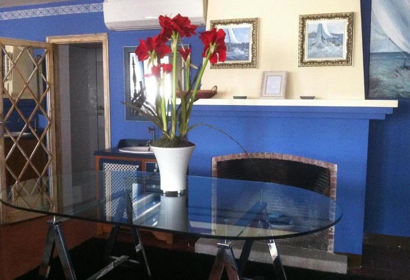 پانسیون Boutique Hotel Davallada- Adults Only