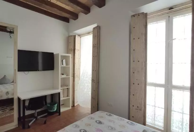 پانسیون Dormir En Cádiz